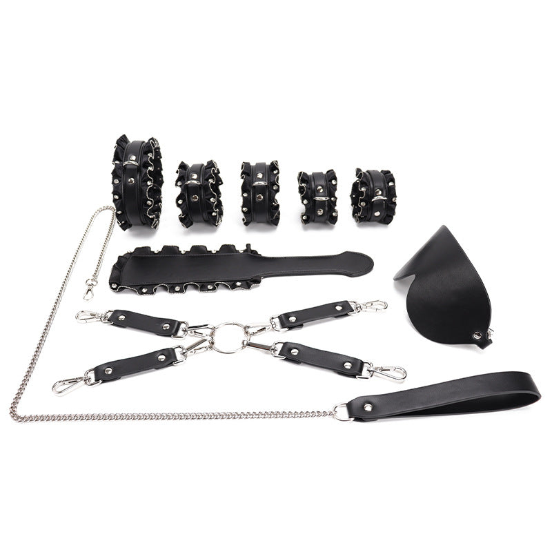 Black Wholesale Leather Locking Bondage Gear with Rhinestones
